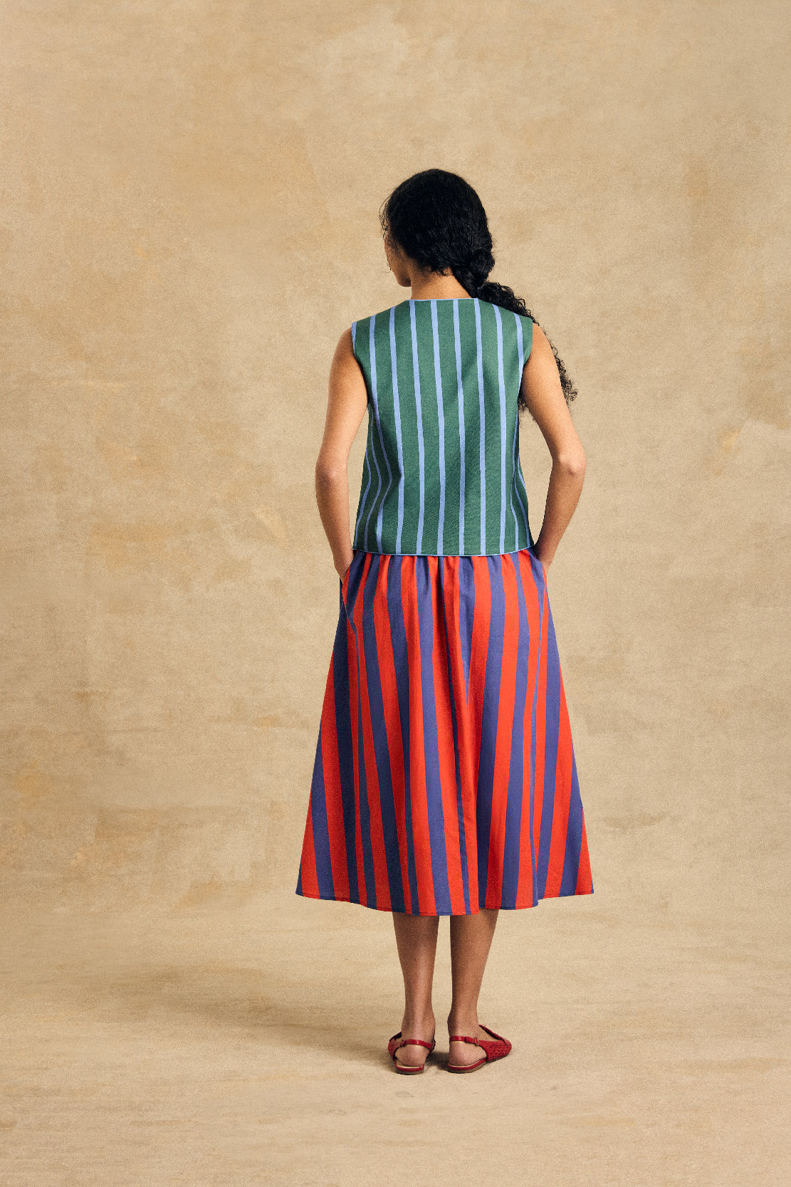 Elastic Waist Midi Skirt