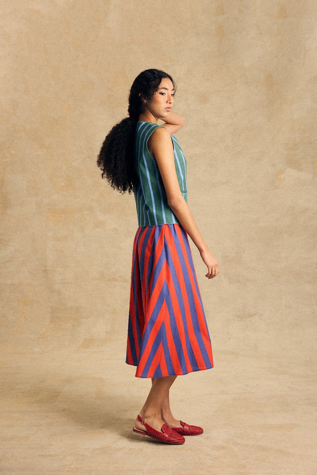 Elastic Waist Midi Skirt