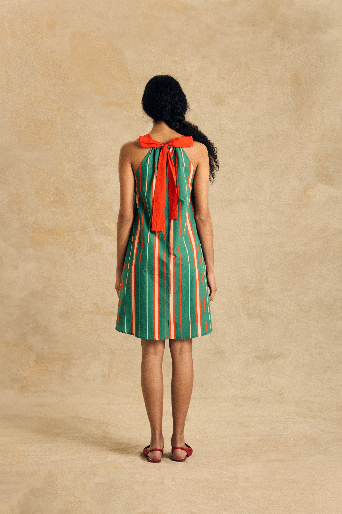 Sleeveless V Neck Dress With Bow Detail