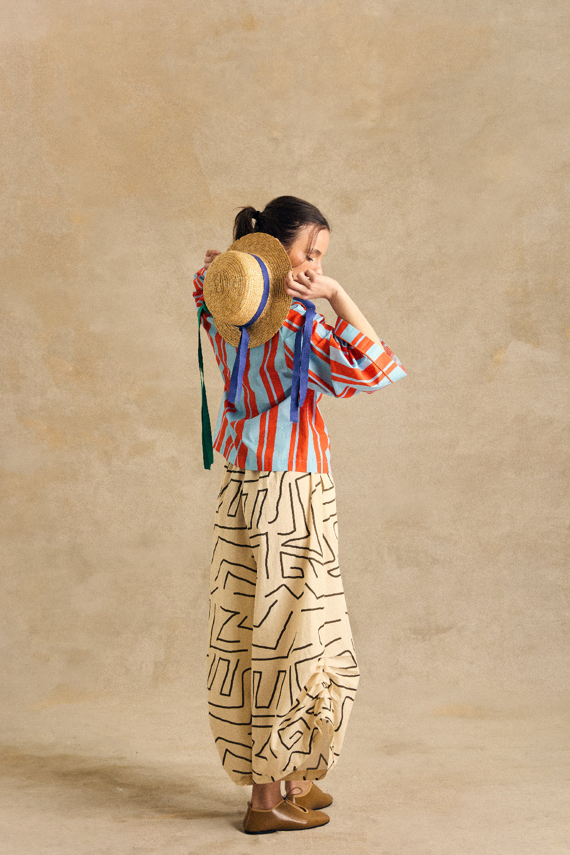 Wide-Leg Pants With Side Gathered Detail