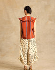 Ruffle Collar Sleeveless Shirt