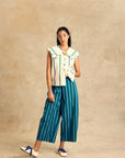 Ruffle Collar Sleeveless Shirt