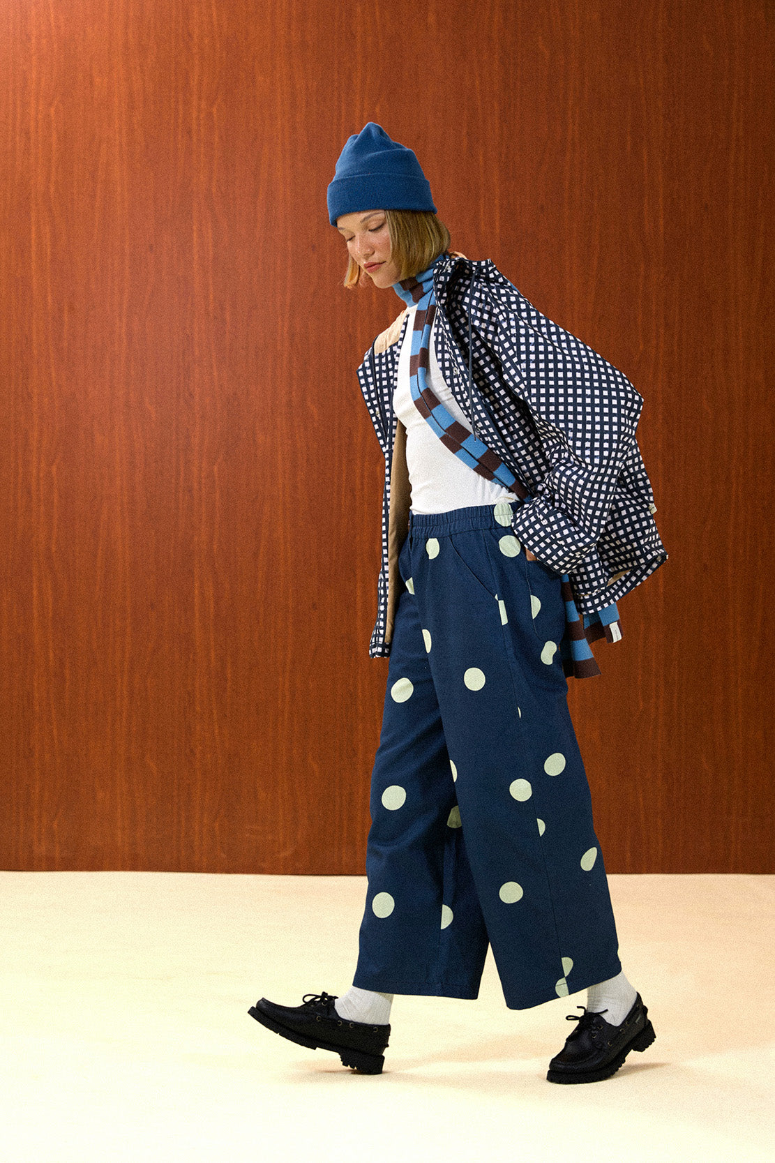 Hooded Rain Coat with Front Pockets